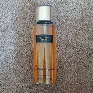 Victoria's Secret Fragrence Mist